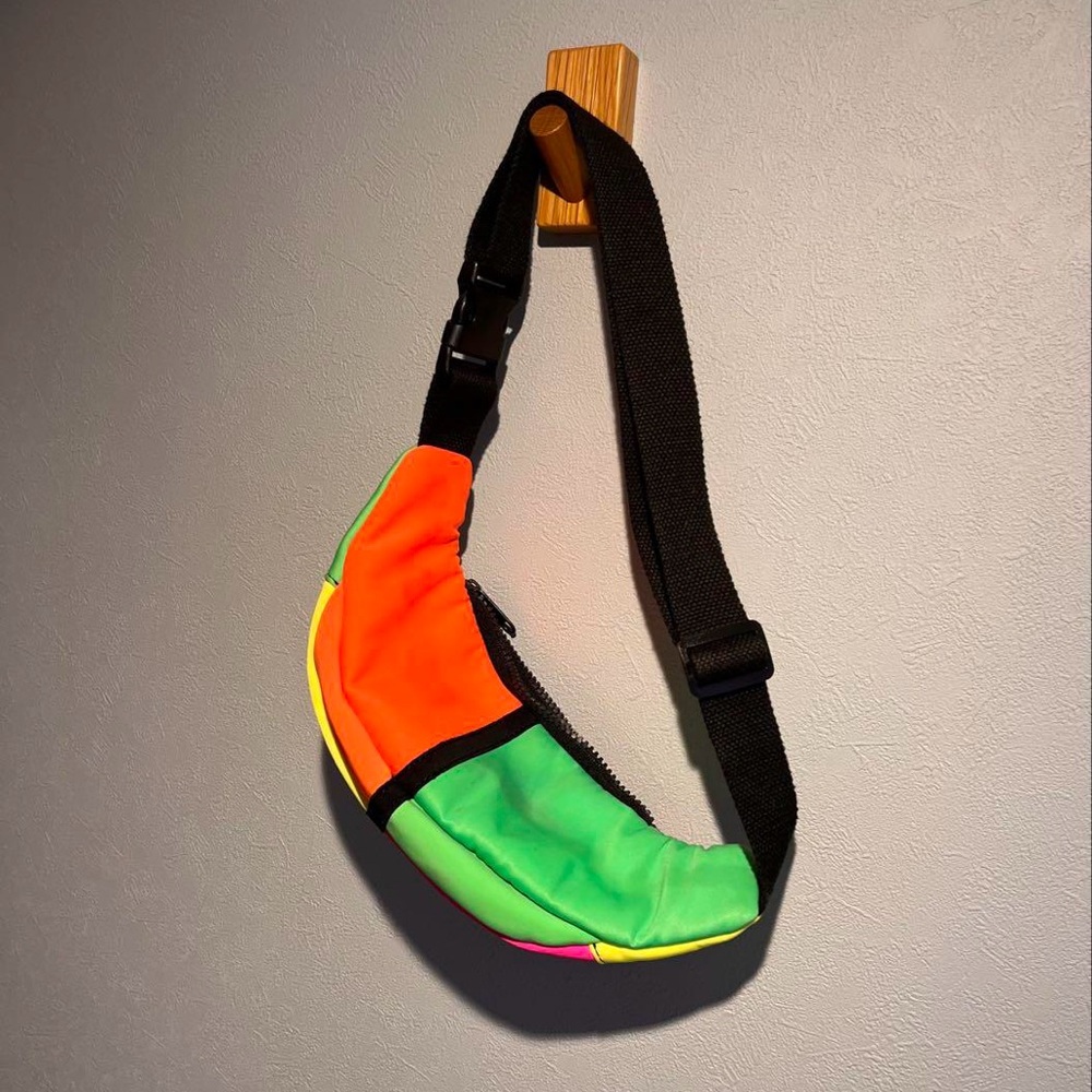 🧡💚Current Mood Neon Color Fanny🩷💛 - Picture 6 of 7
